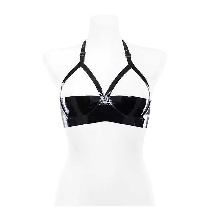 Sexy Latex-Bügel-BH mit offenem Brustbereich. Die Träger sind mit größenverstellbaren Schnallen verziert. Am Rücken befinden sich zwei Reihen von Knöpfen zur Anpassung des Taillenumfangs.