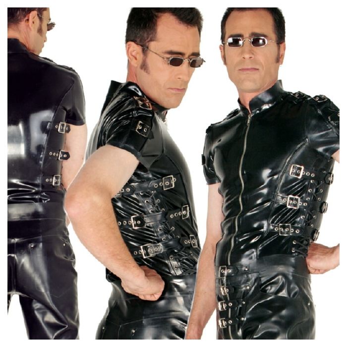 Demask Shirt mit Reißverschluss und

Schnallen, sowie Deko Schnürrung.


